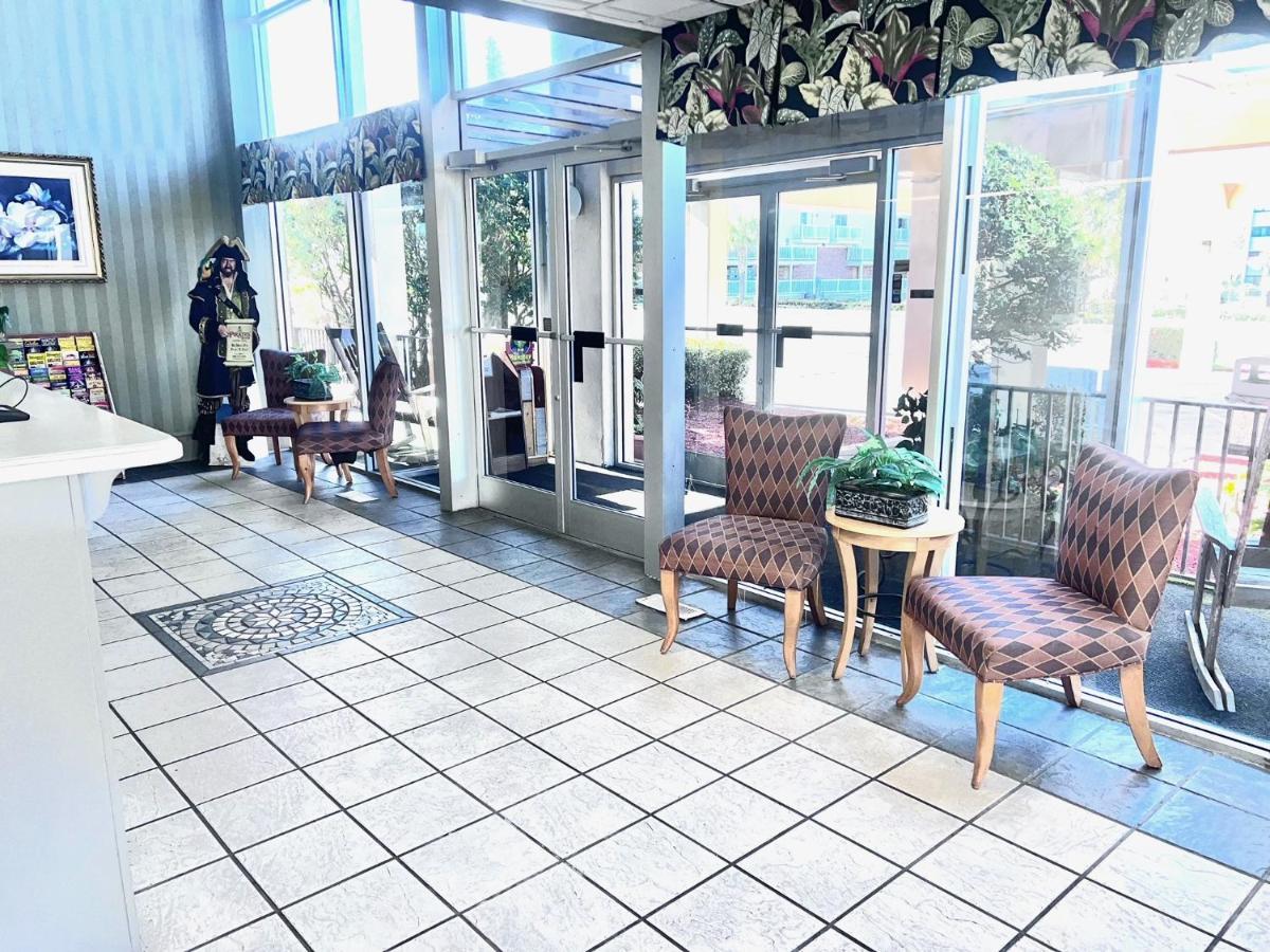 Ocean Crest Inn And Suites 默特尔比奇 外观 照片